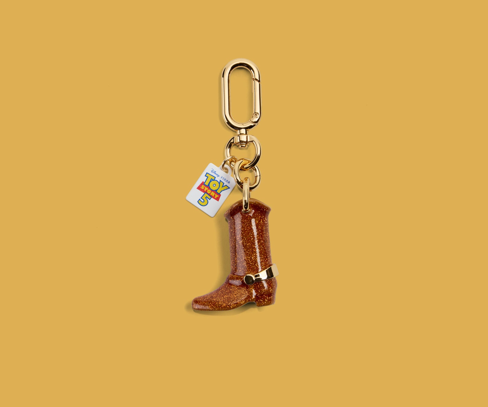 06TS26-PR_PDP_ToyStory_Charm_Woody_01.jpg