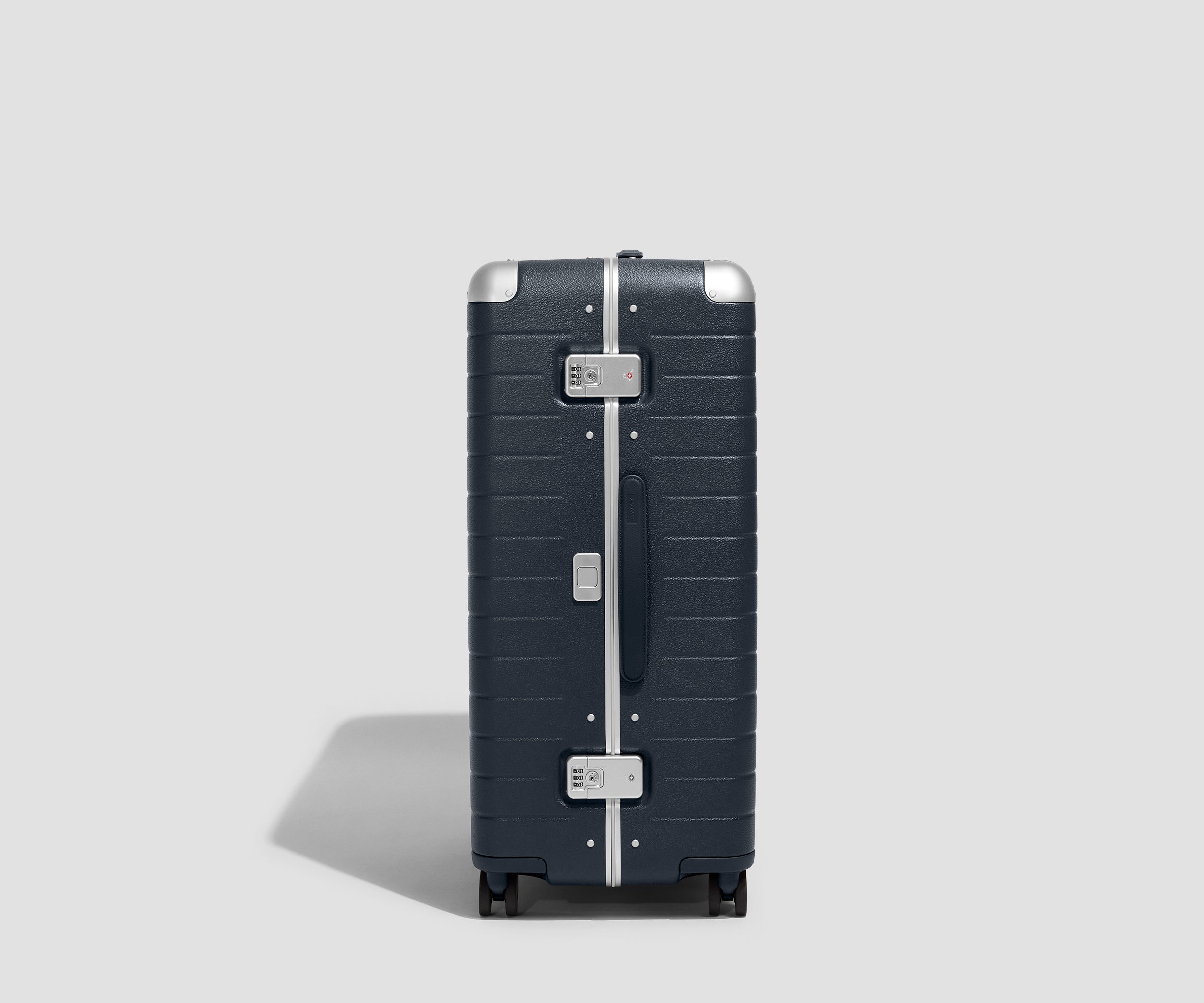 PDP_AluminumFrame_Navy_Large_04.jpg