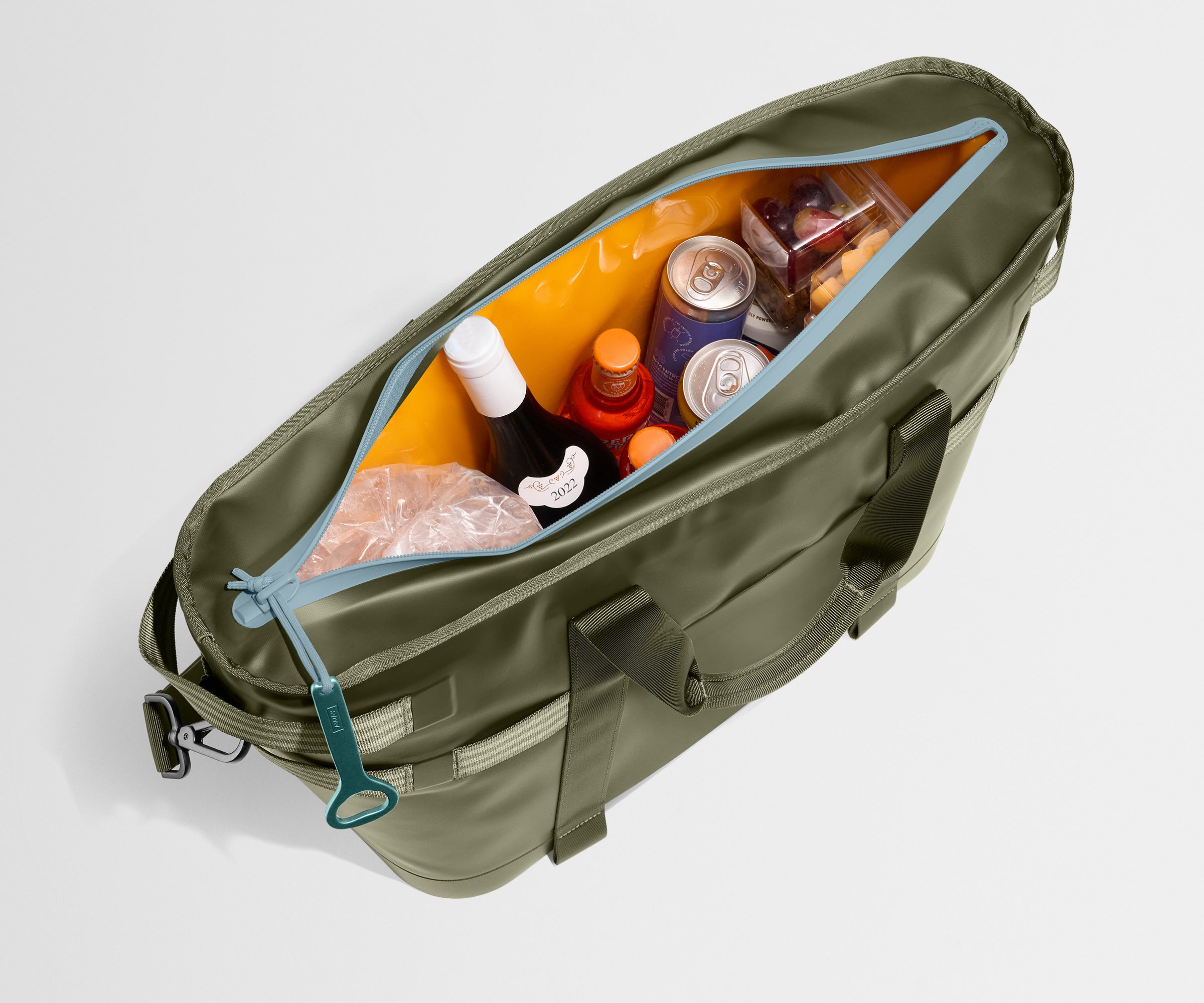 PDP_Beach_CoolerBag_Olive_07.jpg