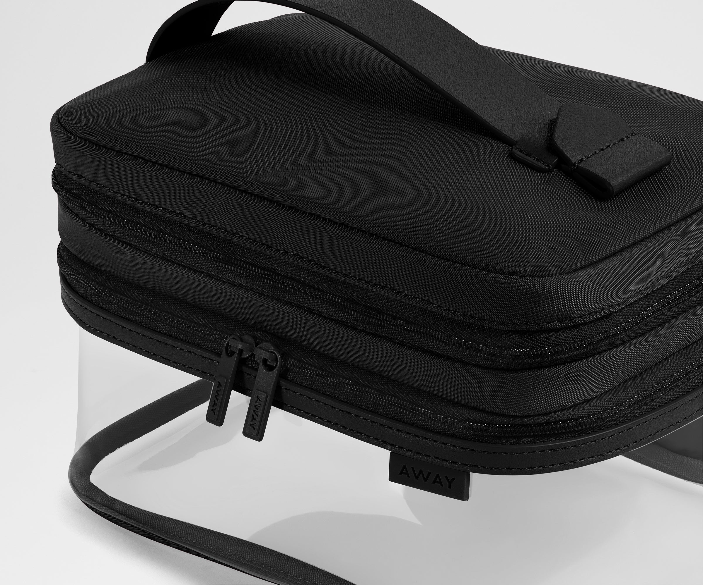 PDP_CosmeticCase_Clear_Black_03.jpg