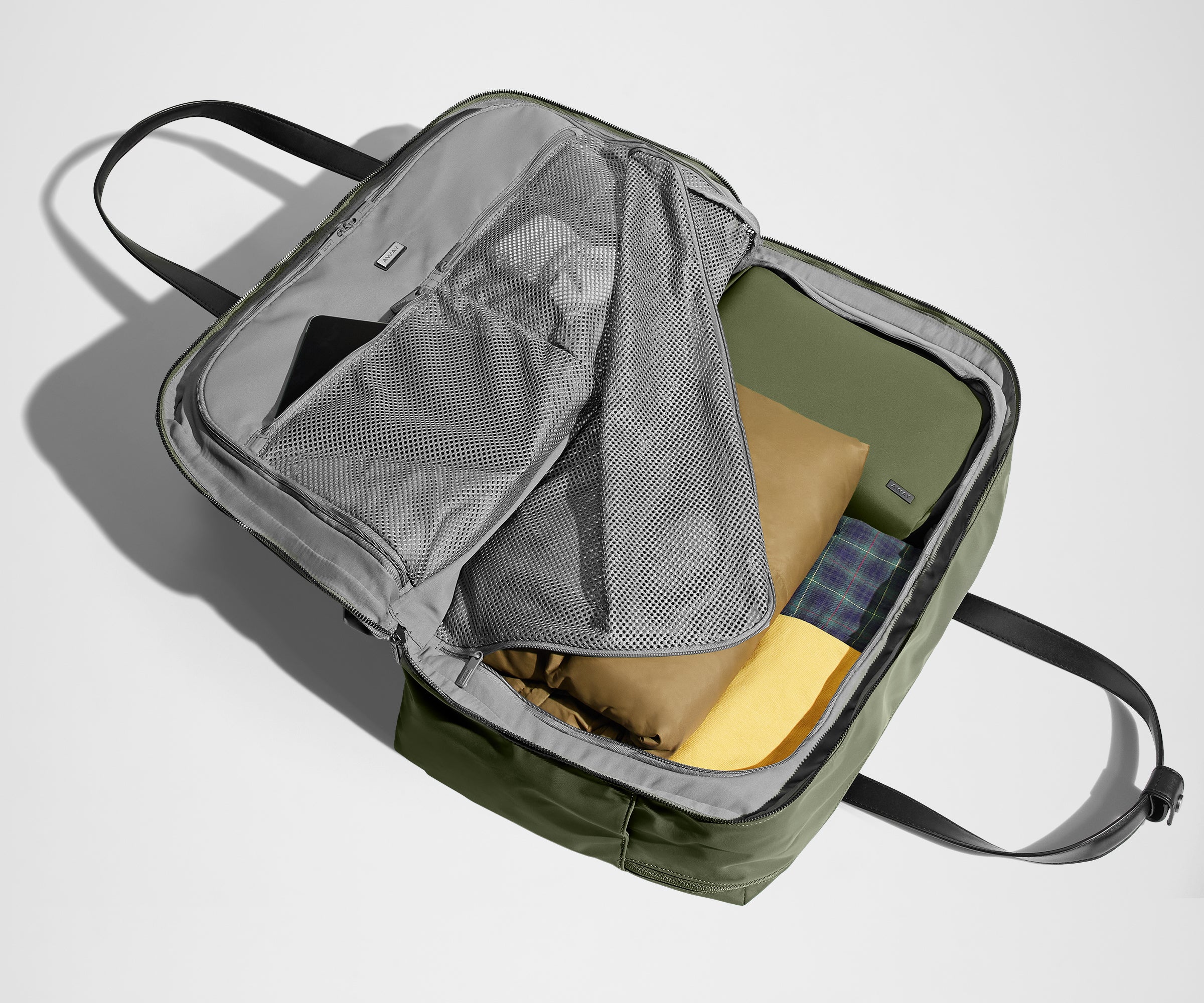 PDP_EverywhereBag_Large_Olive_04.jpg