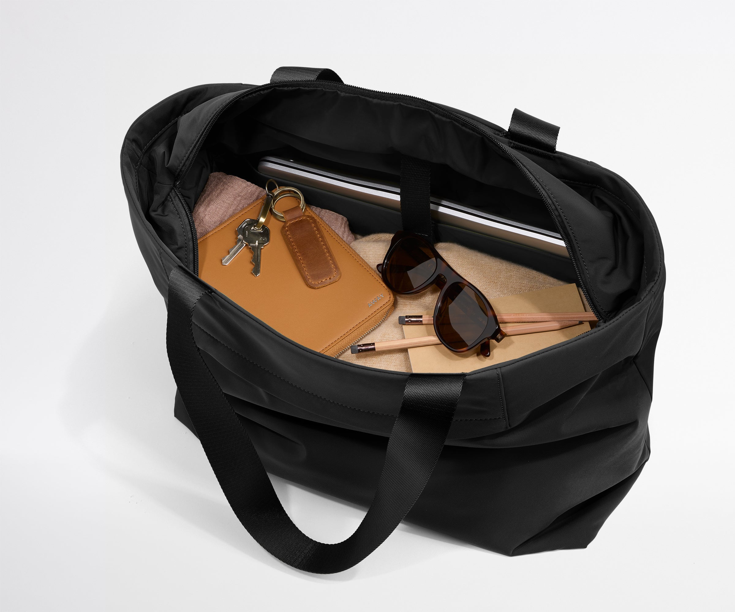 PDP_Featherlight_Tote_Black_05.jpg