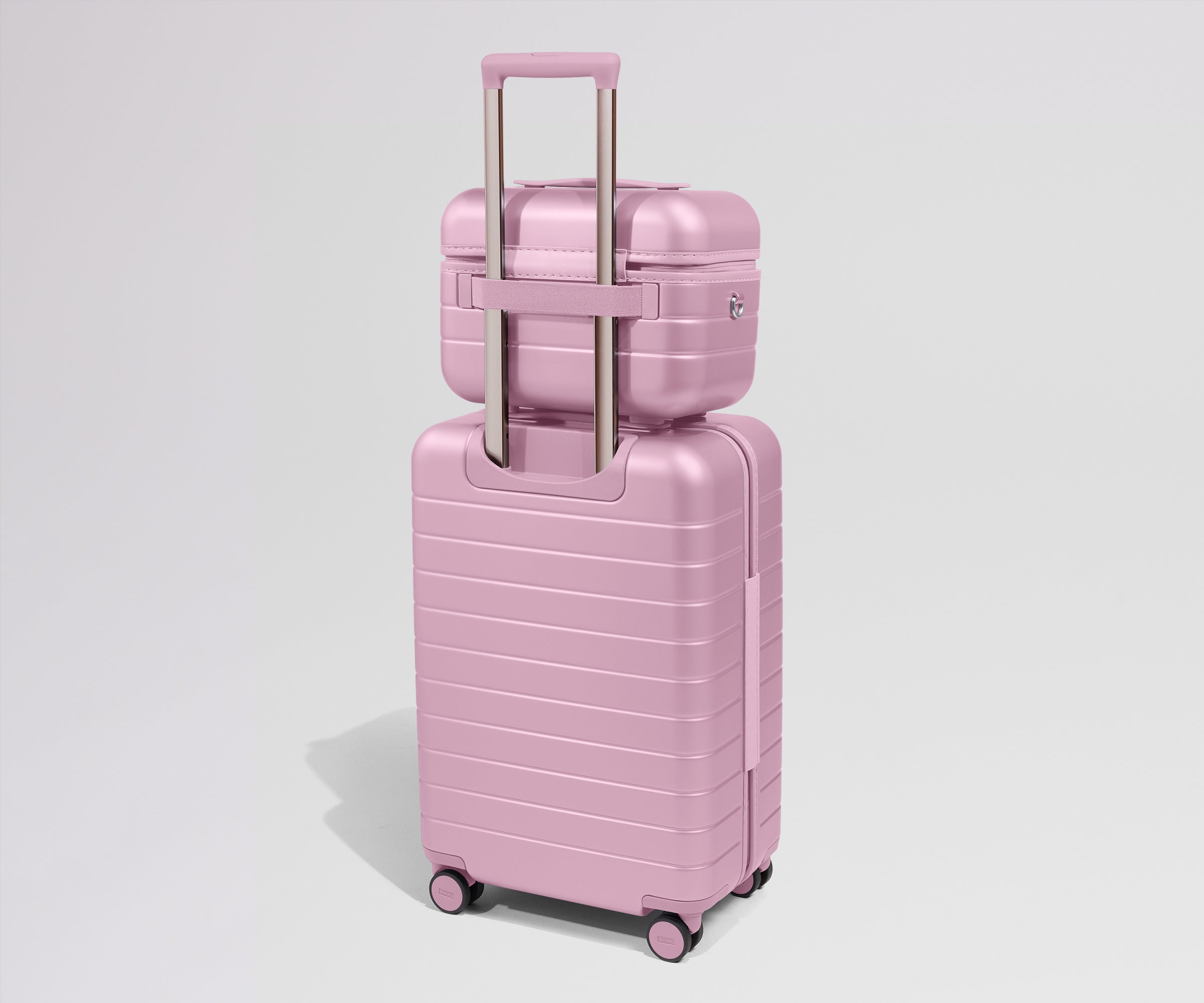 PDP_Holiday_TrainCase_Pink_04.jpg