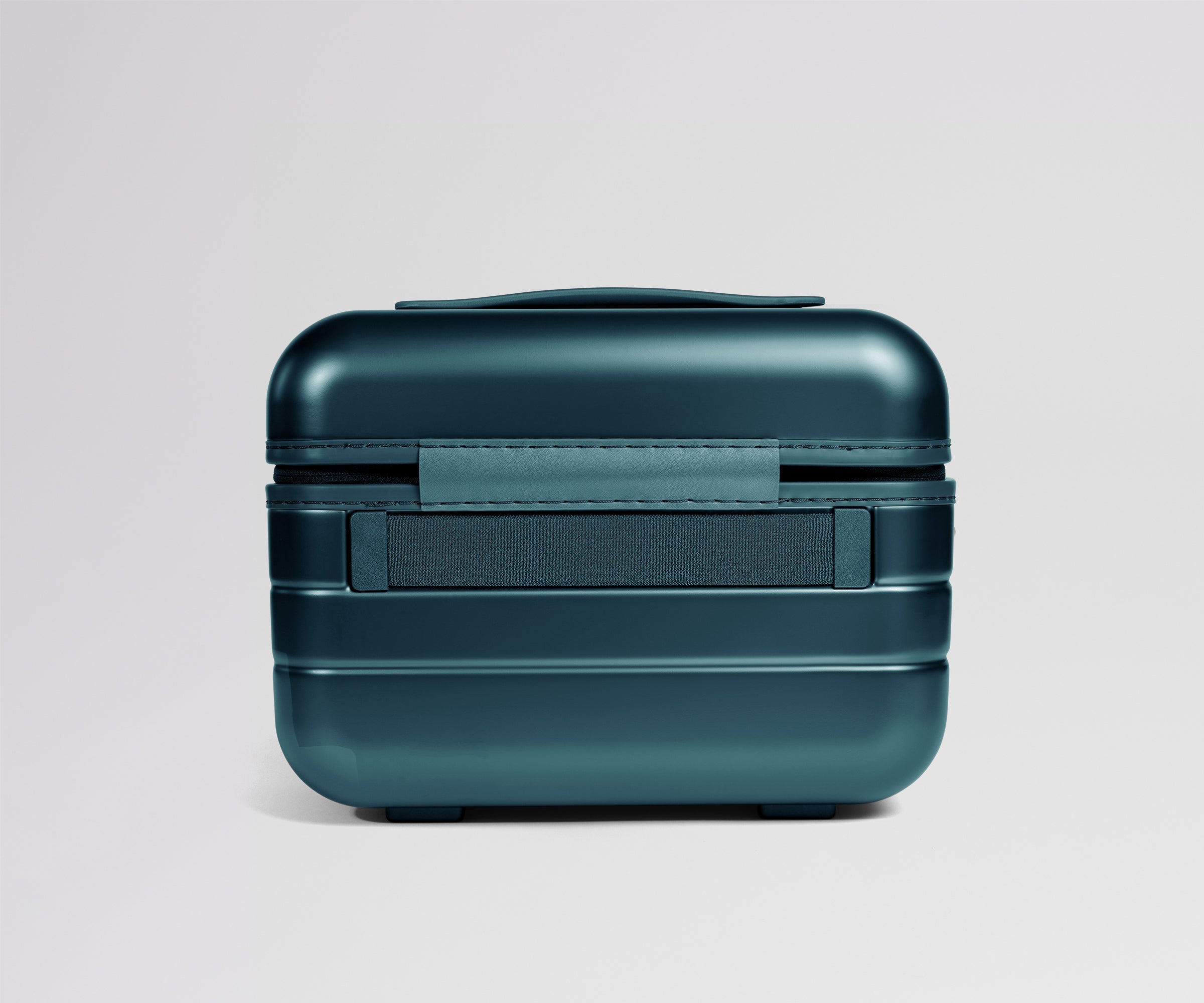PDP_Holiday_TrainCase_Teal_02.jpg