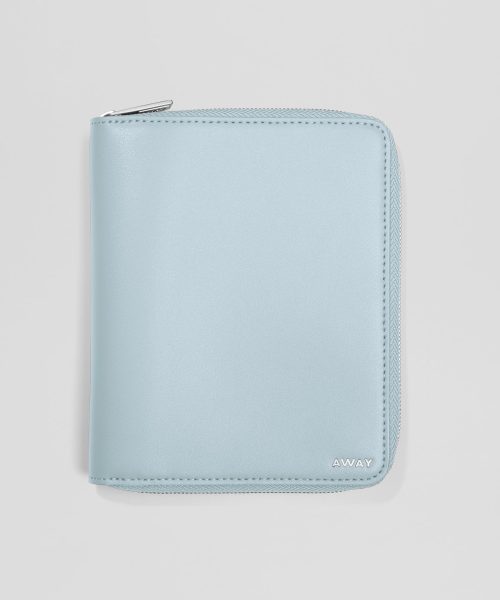Travel Wallet in Arctic Blue