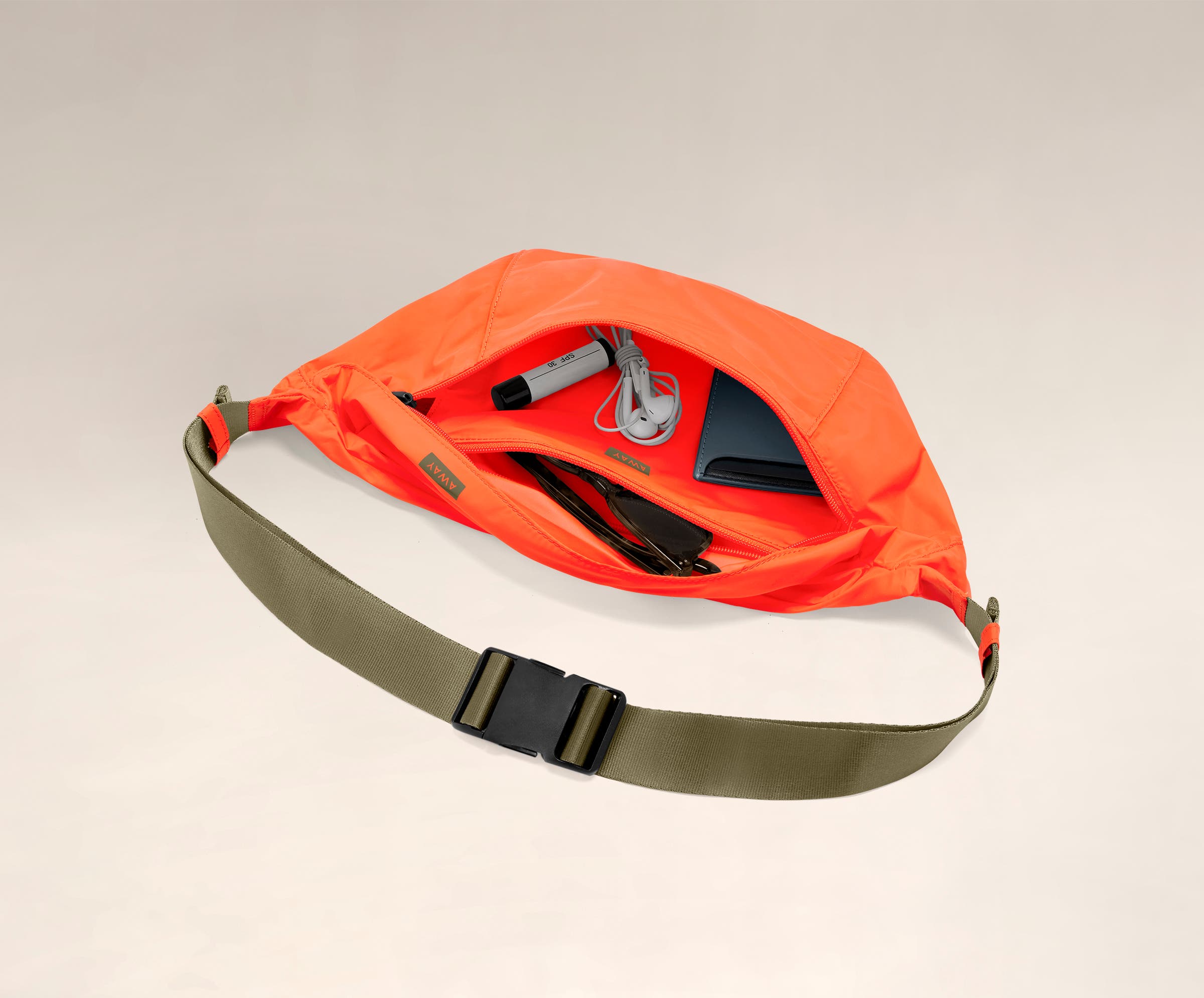 PDP_Packable_Sling_Orange_03.jpg