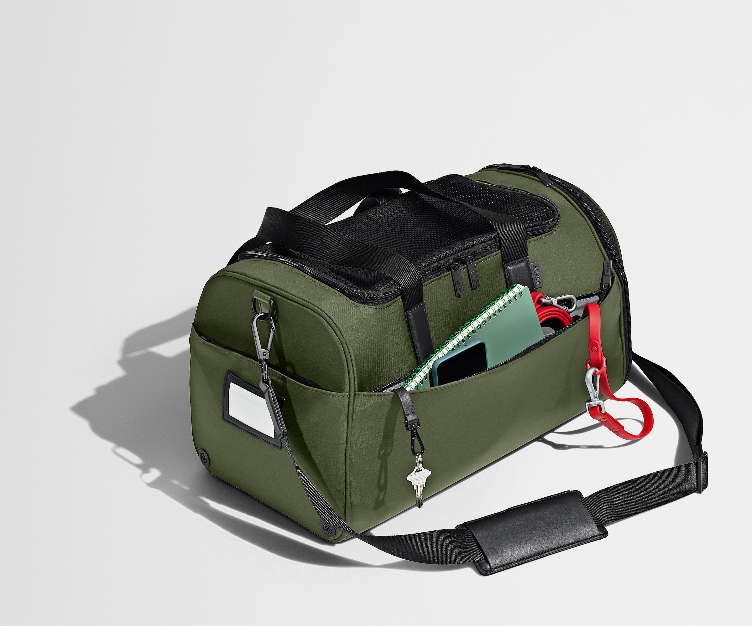 PDP_PetCarrier_Olive_08.jpg
