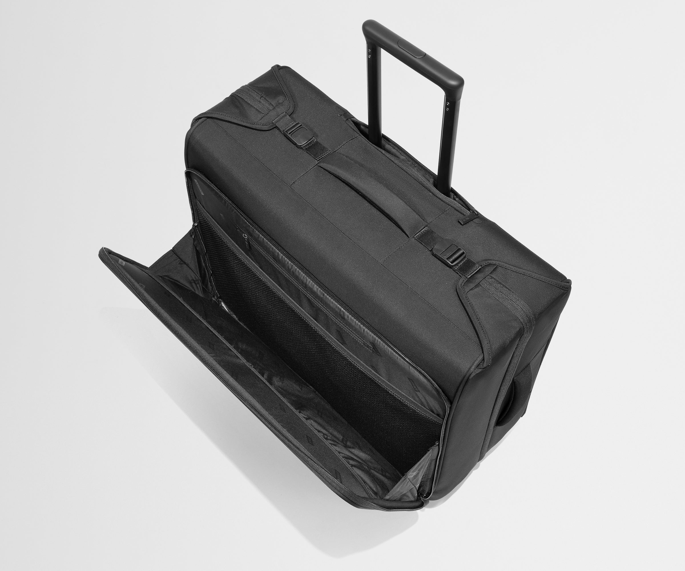 PDP_Softside_Roller_Black_04.jpg