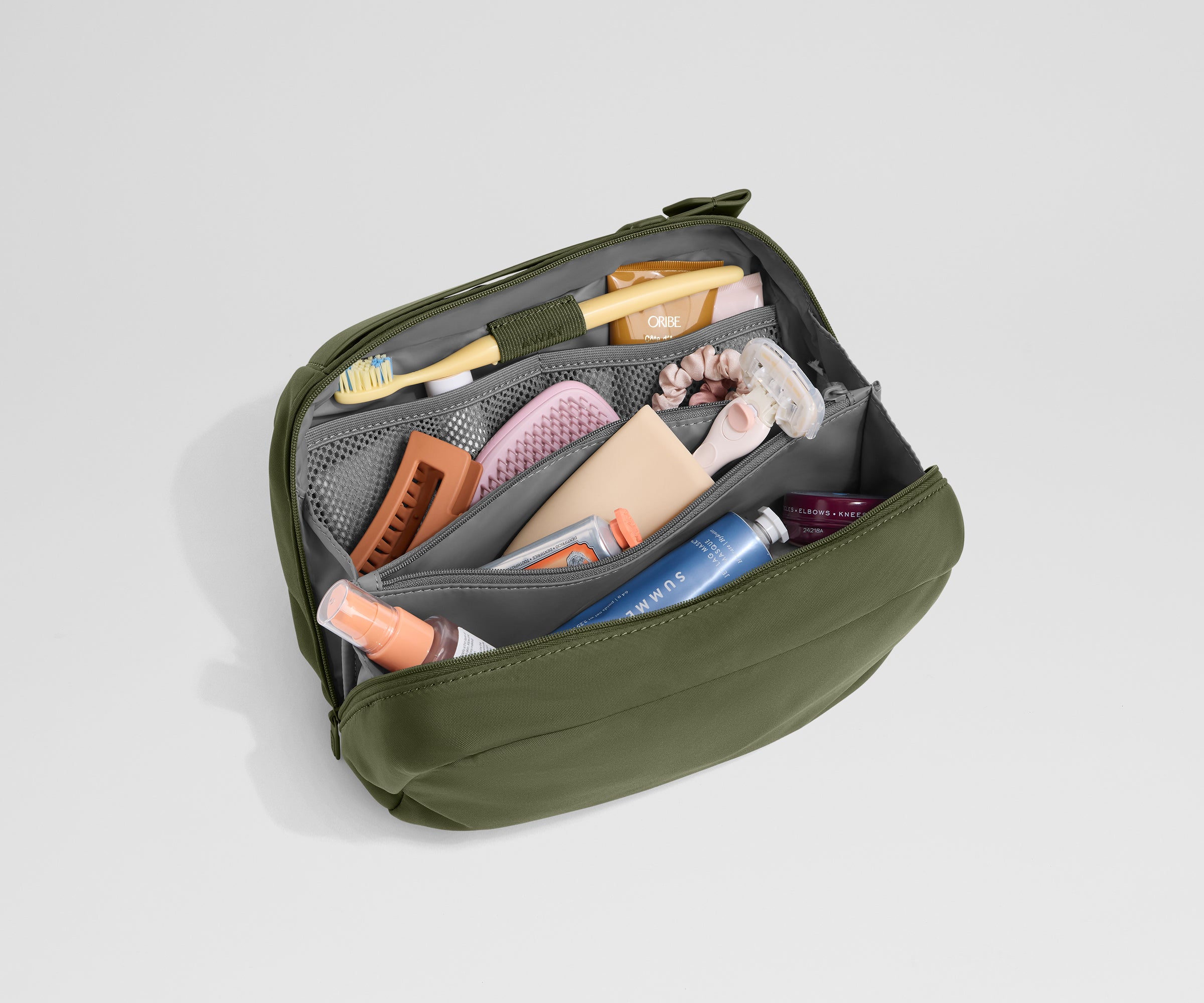 PDP_ToiletryBag_Large_Olive_03.jpg