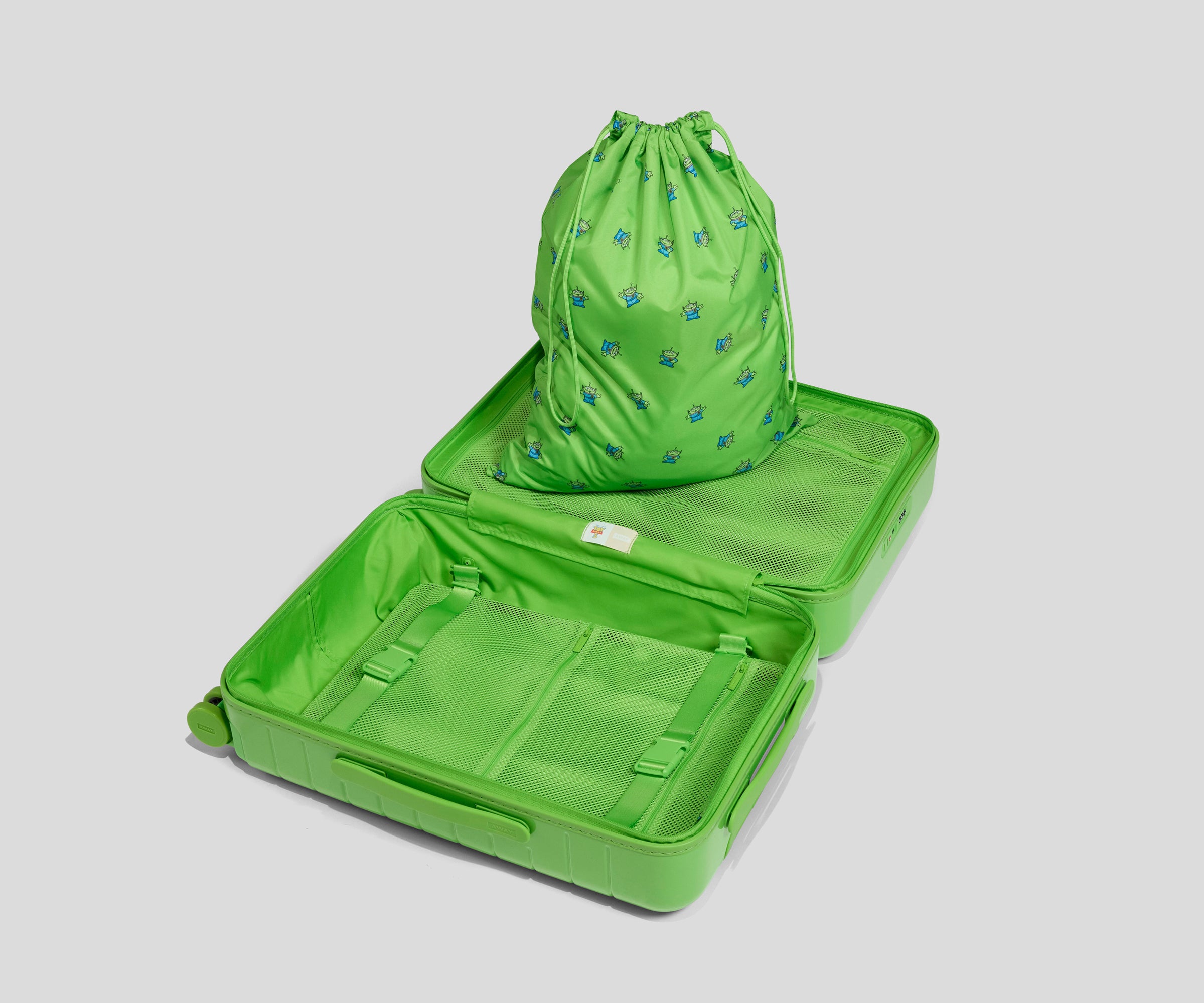 PDP_ToyStory_PC_Alien_BCO_04.jpg