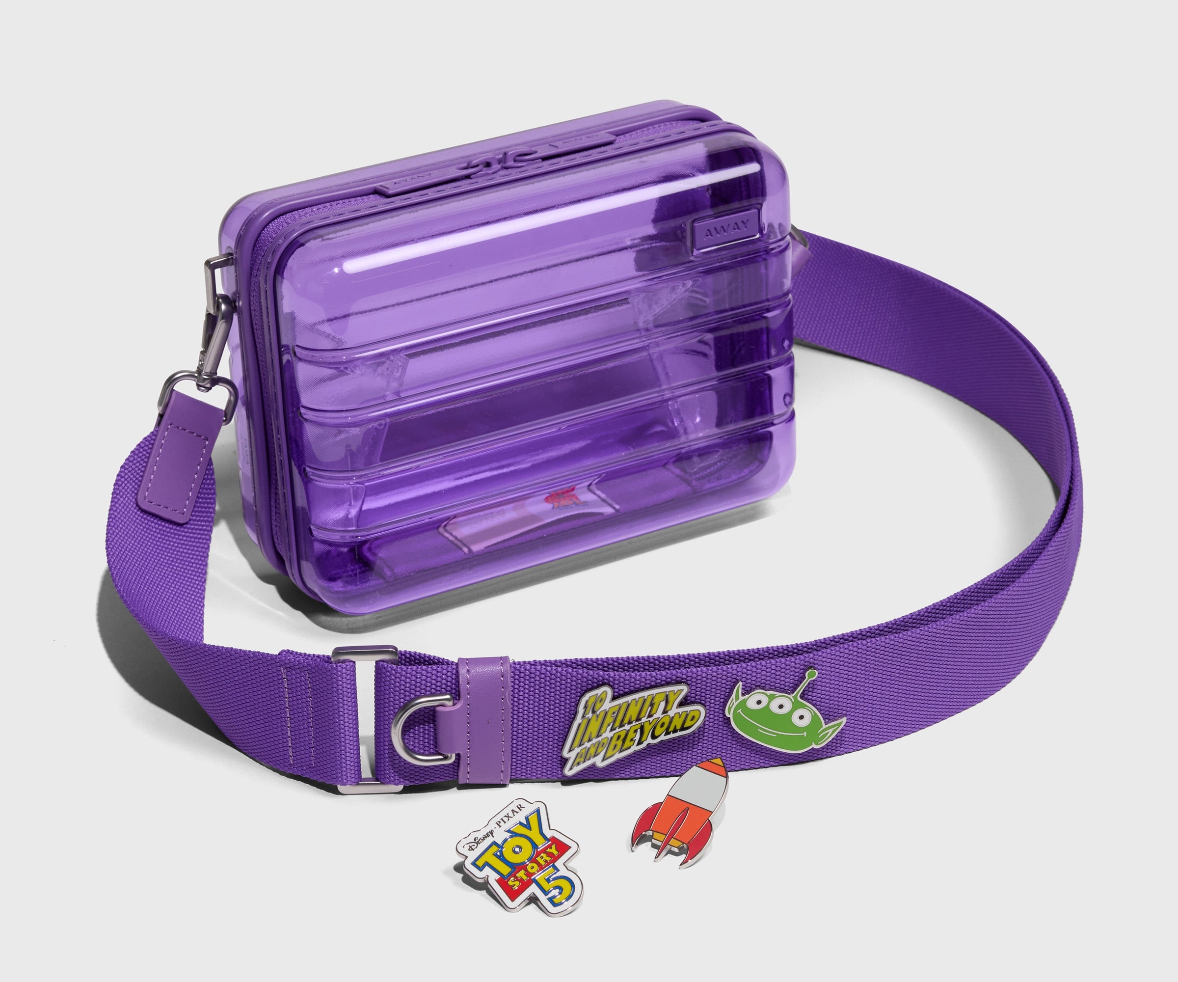 PDP_ToyStory_StadiumBag_Buzz_02.jpg