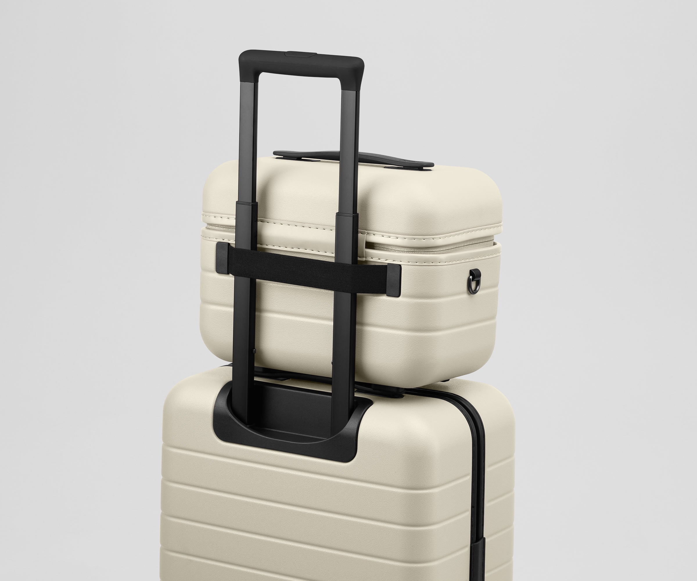 PDP_TrainCase_Salt_07.jpg